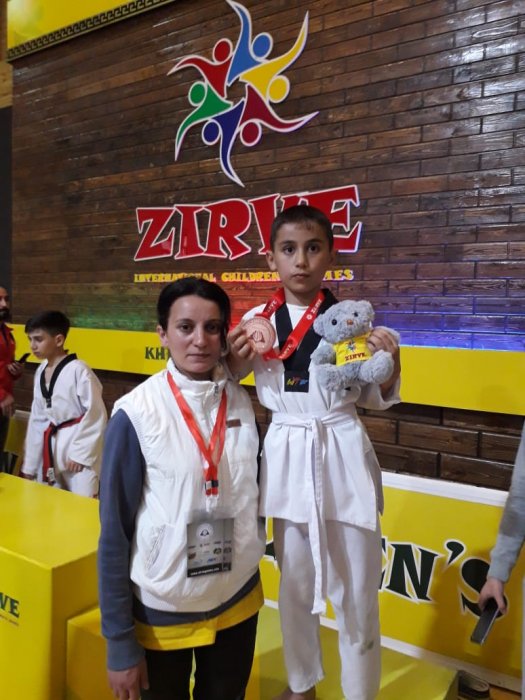 Karate və Taekvondo idman növləri üzrə Qara Kəmər I və II Dan sahibəsi, Taekvondo idman növü üzrə Milli Hakim Osmanova Xanım Rafiq qızının Ad günüdür.