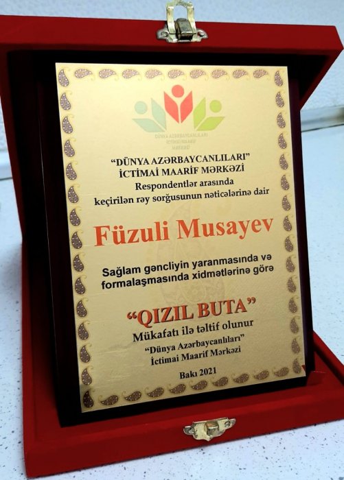 Füzuli Musayev "Qızıl Buta" milli mükafatına layiq görülüb.