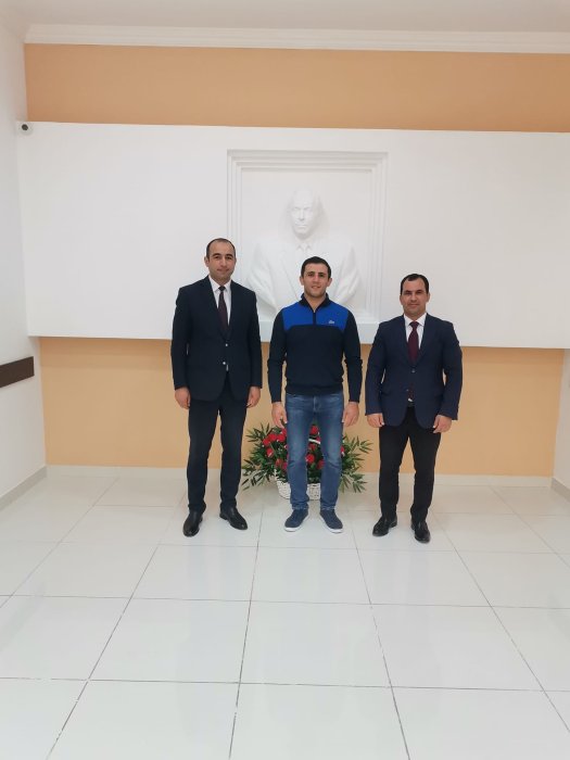 Yunan-Roma güləşi üzrə 3 qat Avropa çempionu, Dünya çempionu,Tokio 2020 Yay Olimpiya oyunlarının bürünc  mükafatçısı Rafiq Hüseynov Şamaxıda.