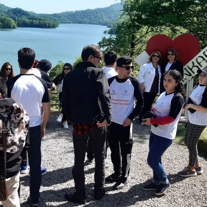 “İnternat məzunları arasında sağlam həyatın təşviq edilməsi” layihəsi.