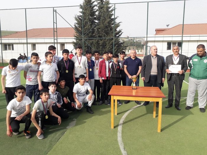 Bu gün Şamaxı Olimpiya Mərkəzində Şamaxıda ilk dəfə olaraq məktəblilər arasında Reqbi - 7 idman növü üzrə Şamaxı Olimpiya Mərkəzinin açıq birinciliyi keçirilmişdir.