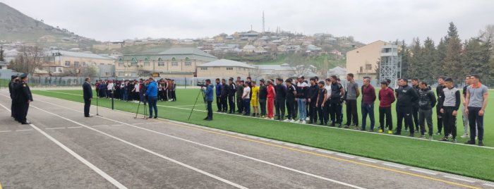 "Sağlam bədəndə Sağlam ruh" devizi altında idmanın kross və gimnastika növləri üzrə respublika yarışlarının  rayon  mərhələsi keçirildi.