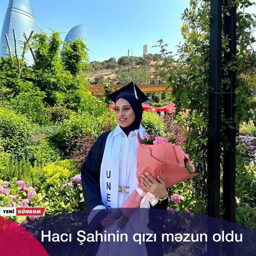 Mərhum ilahiyyatçı Hacı Şahin Həsənlinin böyük qızı Fatimə bu gün  İqtisad Universitetində bakalavr pilləsi üzrə təhsilini tamamlayıb.