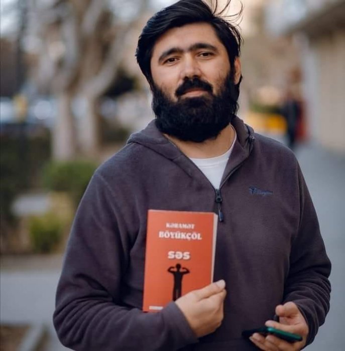 - İnternetin də qiymətini qaldırdılar. Düz elədilər..... - İnternetin də qiymətini qaldırdılar. Düz elədilər.....