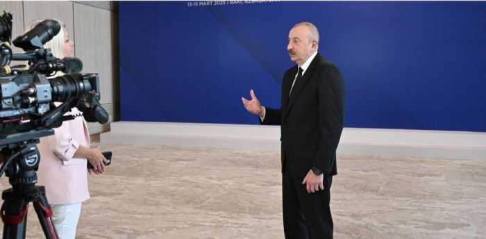 Azərbaycan Respublikasının Prezidenti İlham Əliyev martın 13-də XII Qlobal Bakı Forumu zamanı “Euronews” televiziyasına müsahibə verib. Azərbaycan Respublikasının Prezidenti İlham Əliyev martın 13-də XII Qlobal Bakı Forumu zamanı “Euronews” televiziyasına müsahibə verib.