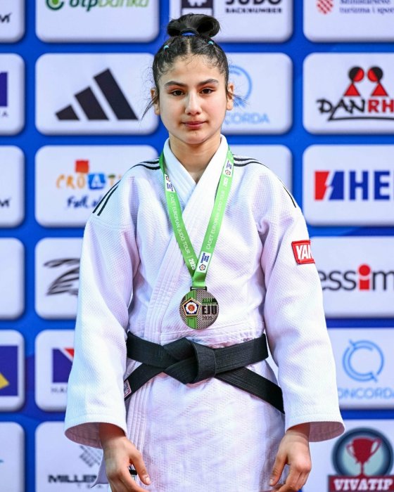Avropa Kubokunda medallarımızın sayı 3-ə çatdı. Avropa Kubokunda medallarımızın sayı 3-ə çatdı.