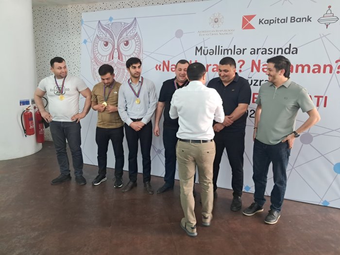 “Təhsil Oyunları Platforması” layihəsi Azərbaycan dilində məktəb, lisey və kollec müəllimlərindən və inzibati işçilərindən ibarət olan komandalar üçün “Nə?Harada?Nə zaman?” oyunu üzrə Respublika çempionatını keçirib. “Təhsil Oyunları Platforması” layihəsi Azərbaycan dilində məktəb, lisey və kollec müəllimlərindən və inzibati işçilərindən ibarət olan komandalar üçün “Nə?Harada?Nə zaman?” oyunu üzrə Respublika çempionatını keçirib.