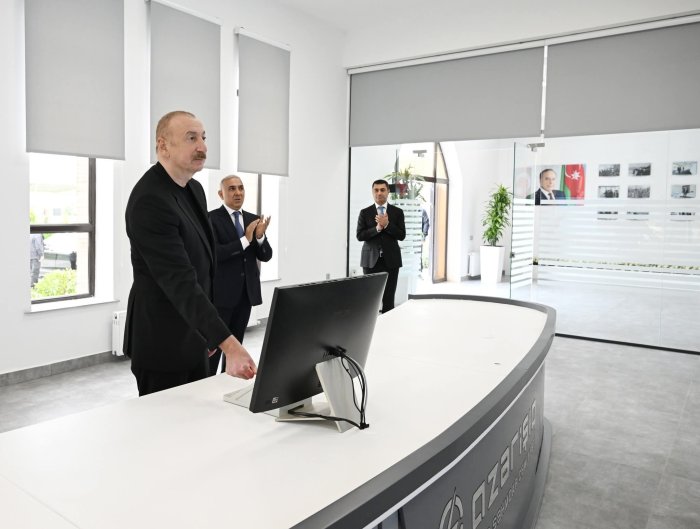 Prezident İlham Əliyev Yevlaxda Mərkəzi Aran Regional SCADA İdarəetmə Mərkəzinin açılışında iştirak edib. Prezident İlham Əliyev Yevlaxda Mərkəzi Aran Regional SCADA İdarəetmə Mərkəzinin açılışında iştirak edib.