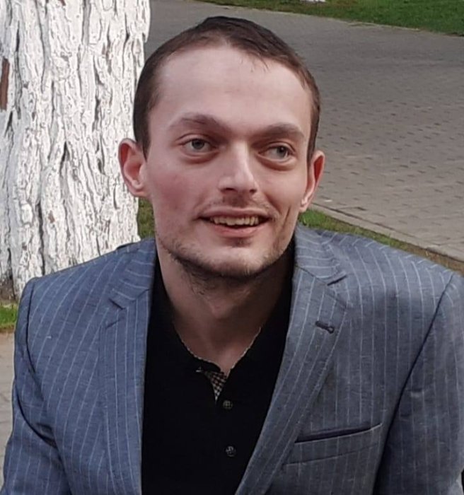 Yazar Etibar Həsənzadə.