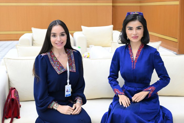 Leyla Əliyeva Özbəkistan Respublikası Prezidenti Administrasiyasının rəhbəri ilə görüşüb.