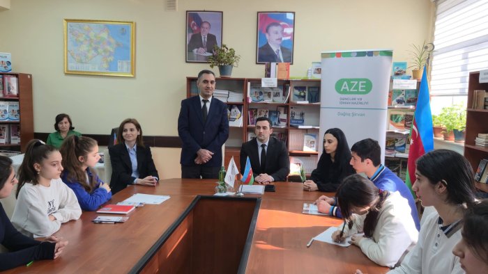 “21 Fevral-Beynəlxalq Ana Dili Günü” münasibətilə “Ana dili və milli mənəvi dəyərlər” mövzusunda esse müsabiqəsi keçirilib.